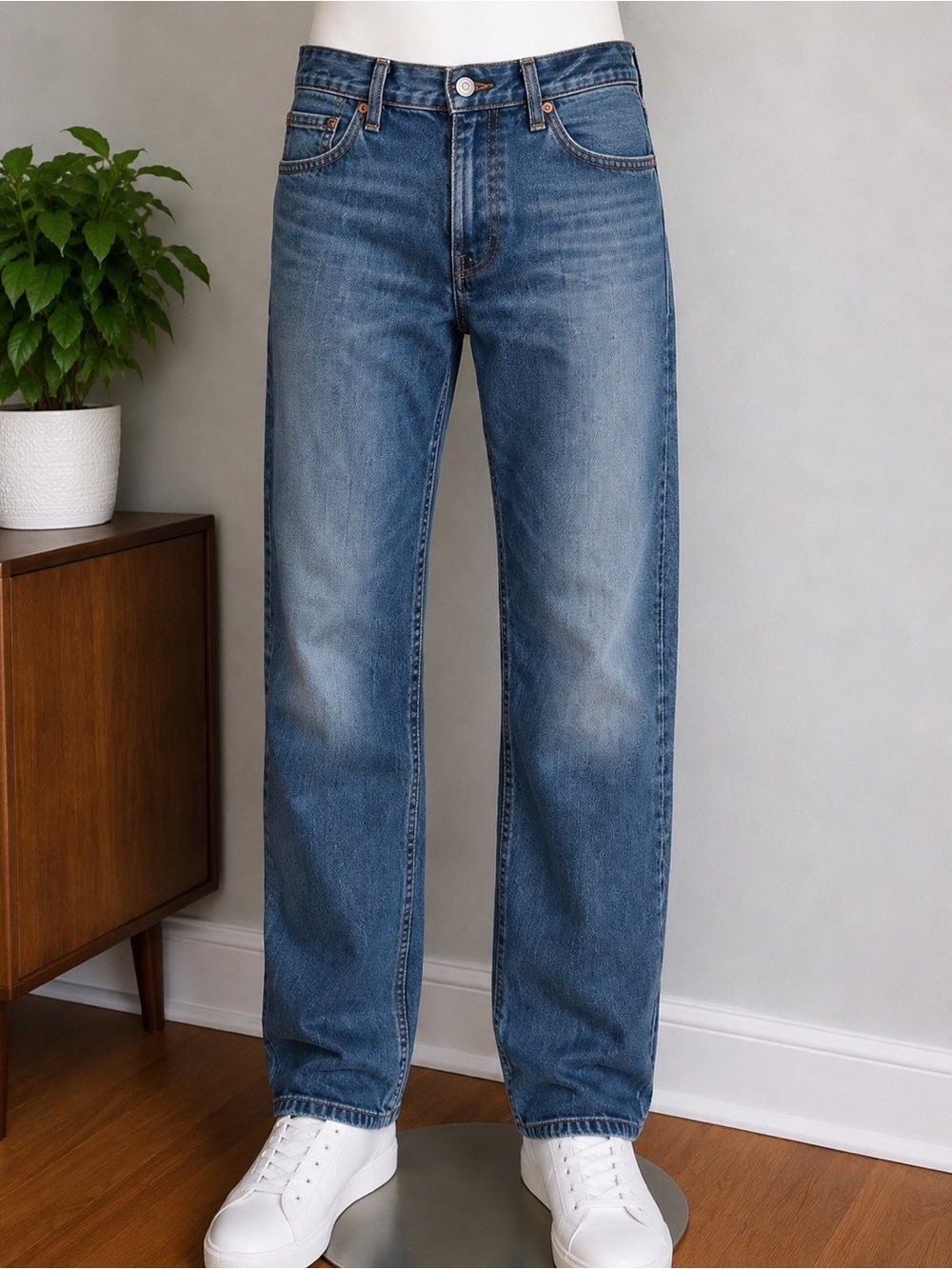 Levi’s 505 Men’s Jeans 36x34 Medium Wash Straight Leg Classic Denim